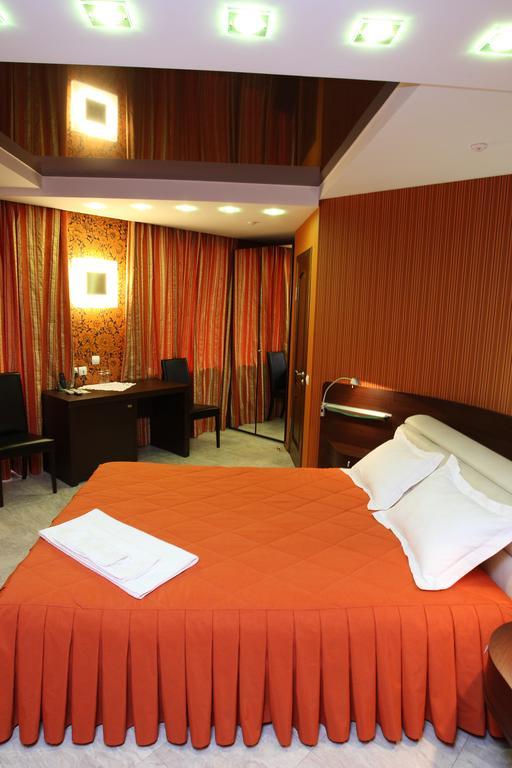 Okolytsia Hotel Svitlovodsʼk Стая снимка